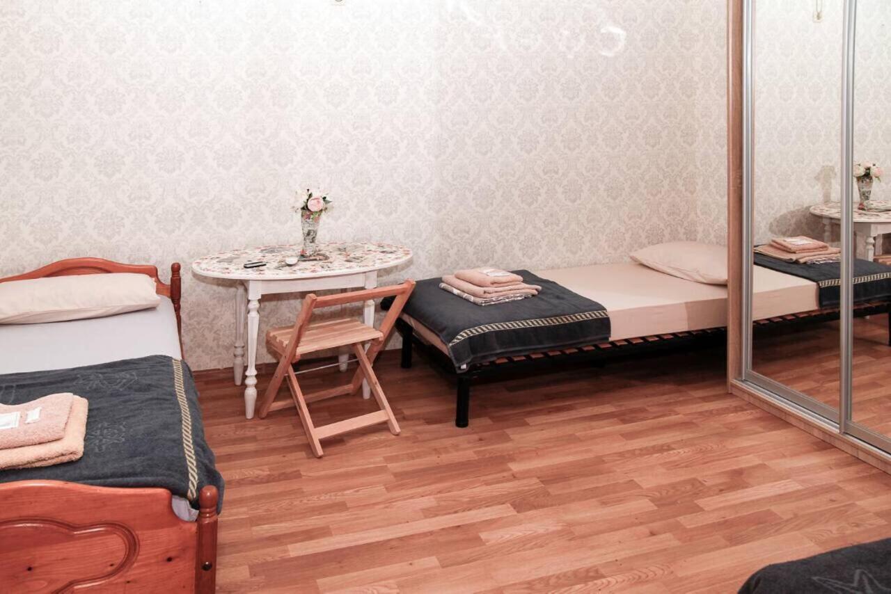 Ланжероновская Угол Дерибасовская Apartment Odessa Bilik gambar